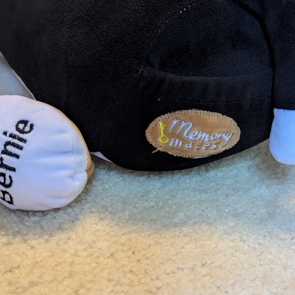 Memory mates Bernie bernese mountain dog journal plush pillow diary Stuffed Toy